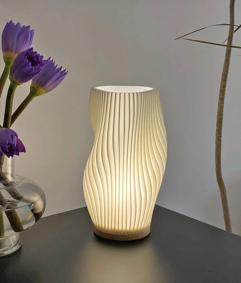 Luminária de Mesa 3D com Efeito Ondulado - Lumecasa