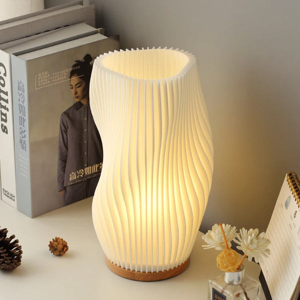 Luminária de Mesa 3D com Efeito Ondulado - Lumecasa
