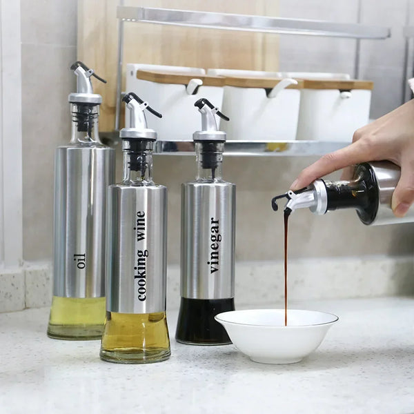 Garrafa Dosadora em Aço Inoxidável e Vidro Precisão e Praticidade na Sua Cozinha - Lumecasa